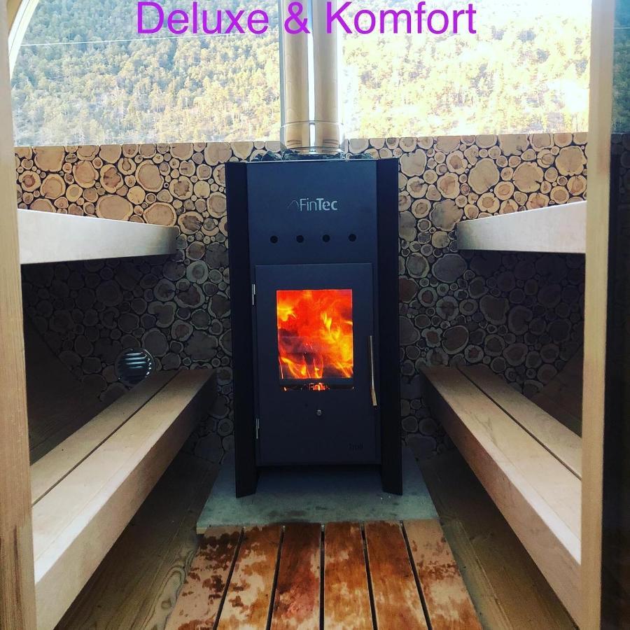 Deluxefort Fuer 10 Gaeste Mit Eigenem Whirlpool Und Fasssauna Imst Εξωτερικό φωτογραφία