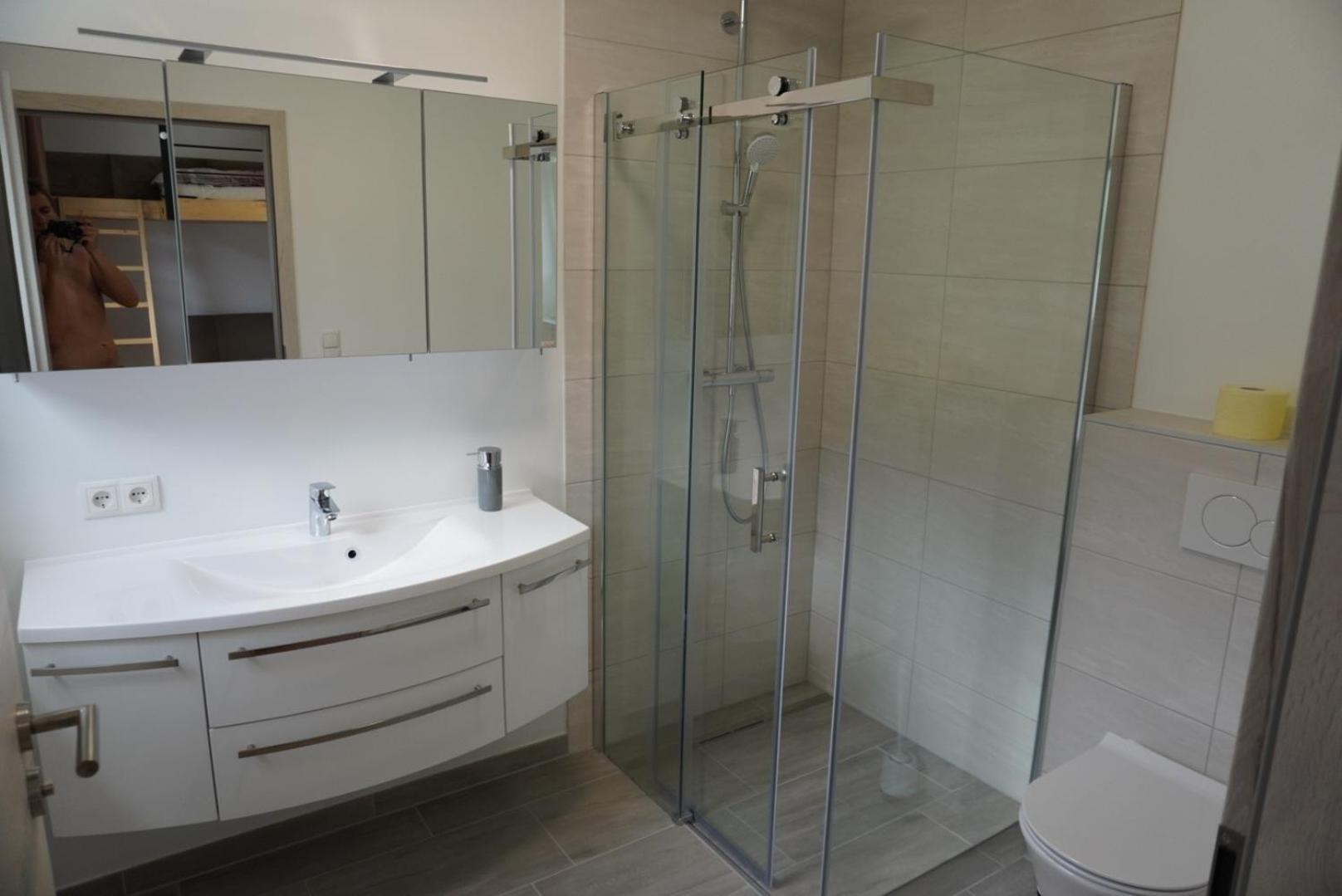 Deluxefort Fuer 10 Gaeste Mit Eigenem Whirlpool Und Fasssauna Imst Εξωτερικό φωτογραφία